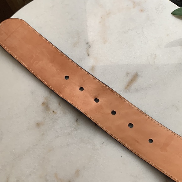 🇨🇦BRAVE leather belt with silver tone modern buckle - Picture 7 of 11